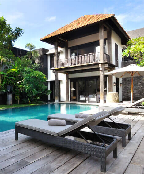 Villa De Suma - Poolside relaxation